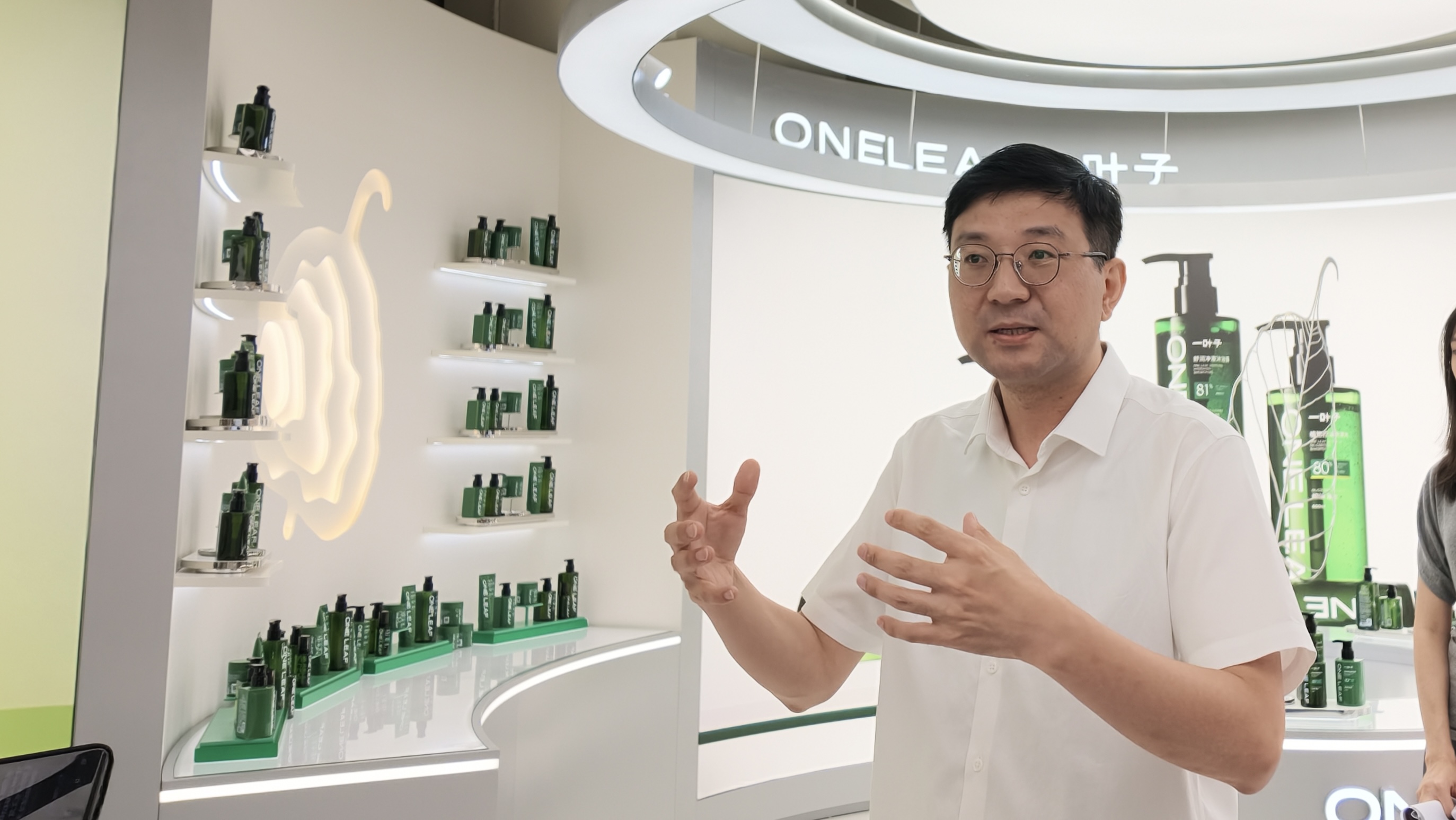 化妆品产业一线观察（上）：新原料备案减负　机制优化助力美妆企业新品迭出