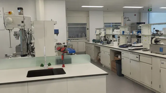 化妆品产业一线观察（下）：配方近似产品共享资料　监管减负推动国货美妆心向创新